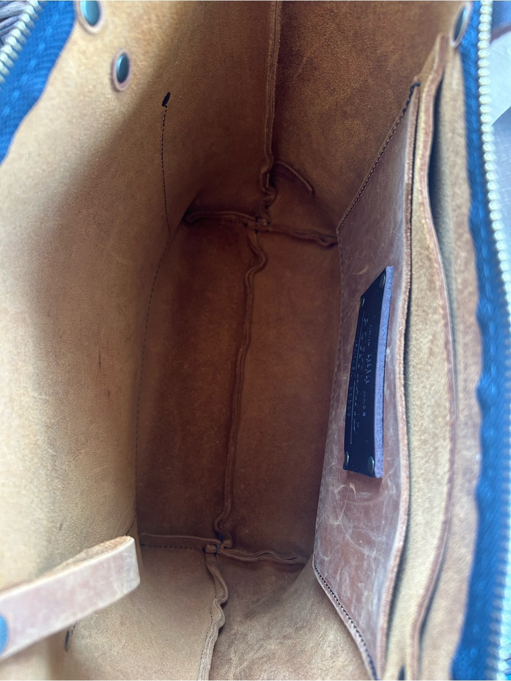 Portland Leather Goods Medium Zip Tote in Dakota - Picture 3 of 4